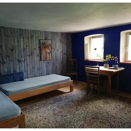 Old Shepherd's House * Mainleus