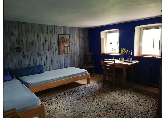 Old Shepherd's House * Mainleus